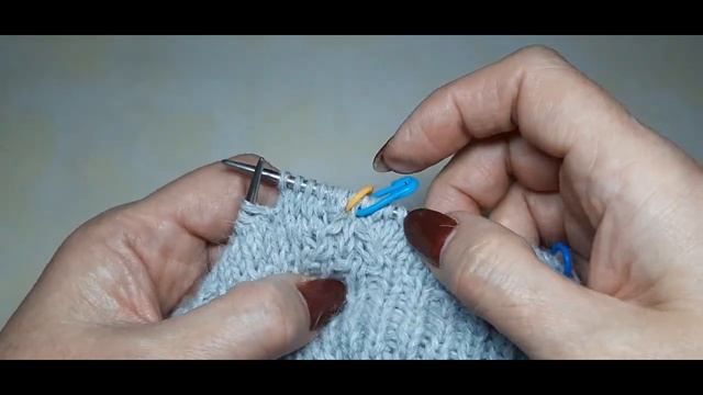 Женская манишка из пуха норки