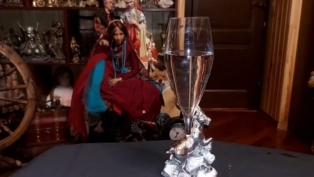 ОБНОВЛЕНИЕ ВОДОЙ. ДЛЯ ВСЕХ. ВЕДЬМИНА ИЗБА. ИНГА ХОСРОЕВА