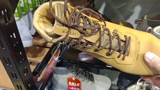 СПОРТИВНАЯ обувь для повседневной носки? Почему бы и нет++??? смотреть онлайн