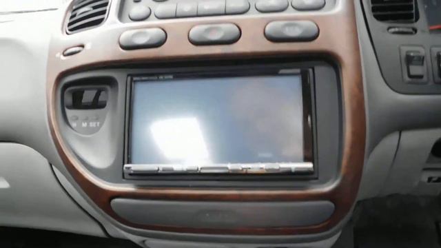 1999 Mitsubishi Delica L400 4WD V6 76kms Canada Import