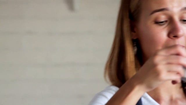 Легкий, полезный, твой: дынный смузи с огурцом и медом смотреть онлайн