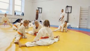 Каратэ промо, обучение детей от 3 х лет, спортклуб TORA