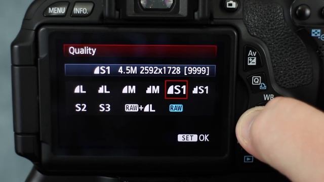 How To Switch Between RAW & Jpeg On A Canon DSLR | Photography Tips смотреть онлайн