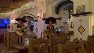 CASA AGAVE. МЕКСИКАНСКИЙ РЕСТОРАН С ПЕВЦАМИ МАРИАЧИ