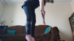 учимся прыгать!( если без звука сорри)