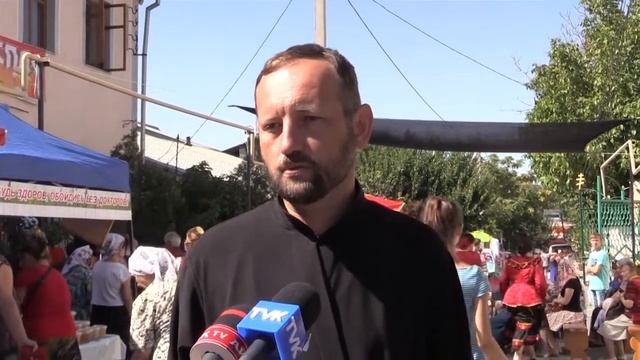 В Шымкенте отметили Медовый спас и отведали мёда смотреть онлайн