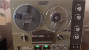 Катушечный магнитофон Сатурн 202С-2 Стерео