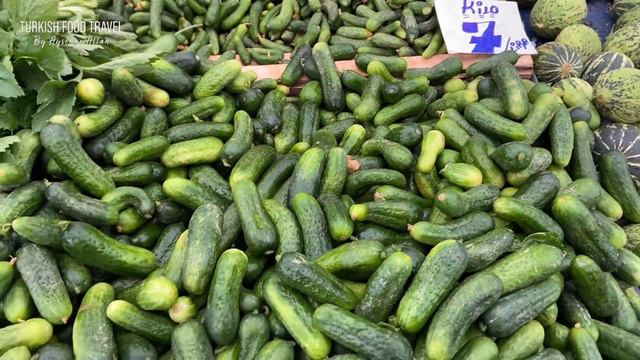 Istanbul Street Market Near Byzantium Walls - Shop With Me смотреть онлайн