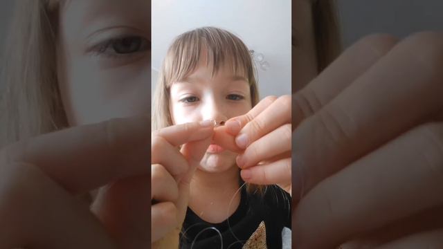 брелок на ключи из бусины и буквы смотреть онлайн