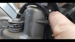 Замена повторителей поворотов Skoda Octavia A5 2009