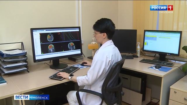 В Смоленском онкодиспансере лучевую терапию начали проводить с помощью нового современного аппарата