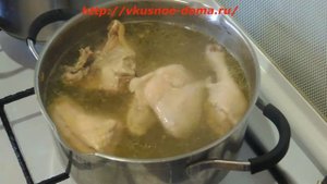 Куриный суп с красной сухой фасолью