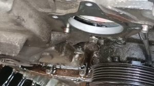 как снять цепь ГРМ на Hyundai Solaris.