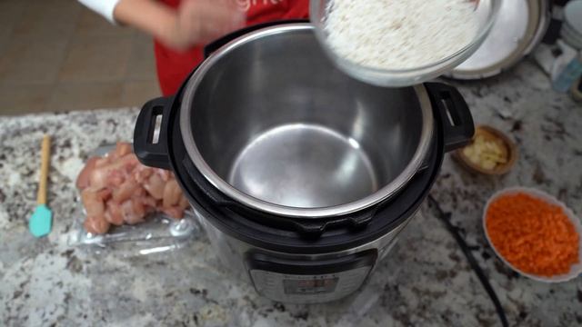 Dakjuk 닭죽 | Instant Pot Korean Chicken Porridge | Easy & Delicious смотреть онлайн