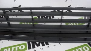 VW Polo sedan 2015-2020 года. решётка бампера Чёрная