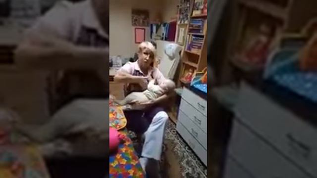 "Специалисты по грудному вскармливанию" - ЭТО КТО??? смотреть онлайн