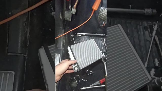 мерседес гл W 164 замена печки без снятия панели смотреть онлайн