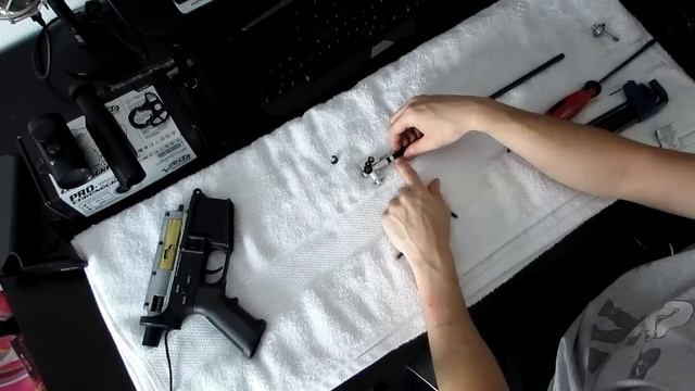 Airsoft - How to take apart your M4 Specna Arms B03 (SA-B03) смотреть онлайн