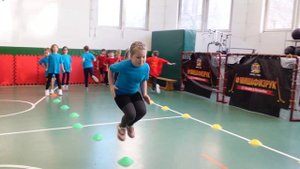 Урок физкультуры в нашей школе 1429