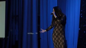 Песня из репертуара Патрисии Каас: «Mademoiselle Chante Le Blues»