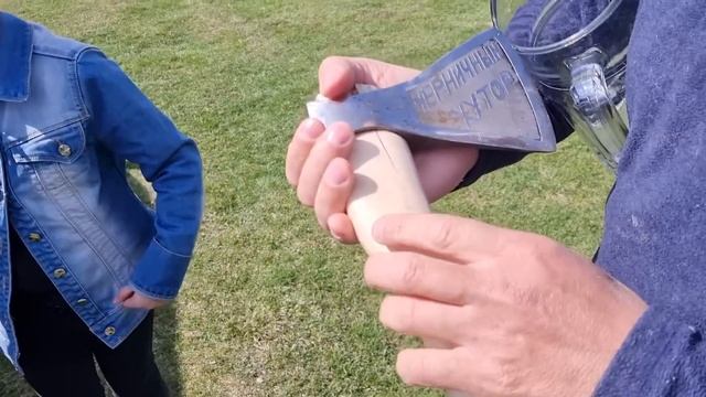 Поле чудес, а не черничный хутор. Столько подарков в одном ролике ещё не было. Баскетболу быть! смотреть онлайн