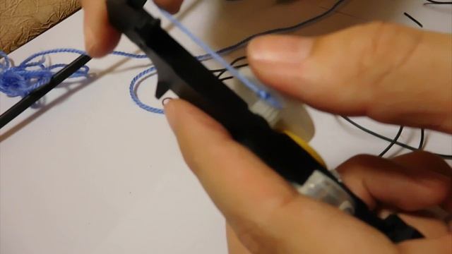 Самая простая автоматическая качалка для детской кроватки. Сделай сам своими руками из плеєра! смотреть онлайн