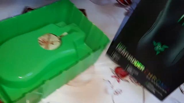 Распаковка мышки RAZER DEATHADDER CHROMA смотреть онлайн