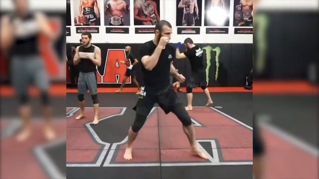 ХАБИБ МОЩНО ГОТОВИТСЯ К БОЮ ПРОТИВ ТОНИ ФЕРГЮСОНА / НОВЫЕ МОМЕНТЫ С ТРЕНИРОВОК В АКА смотреть онлайн