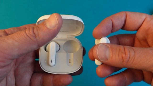 Unboxing the NEW JBL Wave Flex Earbuds! | 32hr Battery, Deep Bass & More! смотреть онлайн