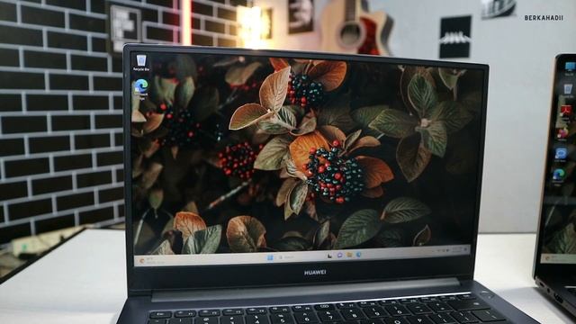 Huawei MATEBOOK D14 VS MATEBOOK 14 смотреть онлайн