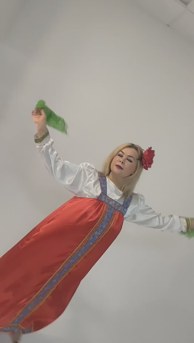 КАКАЯ ЗАЖИГАЛОЧКА!Фотосессия в поддержку фестиваля "ЗАРЯ РУСИ".Фотограф- В.Исакова,модель-И.Соколова