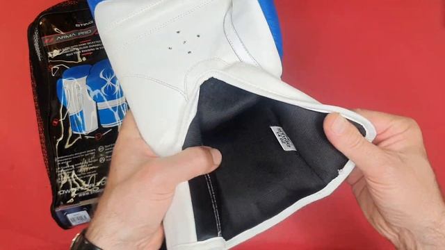Sting Armapro Boxing Gloves Review-Обзор боксерских перчаток Стинг Армапро. смотреть онлайн