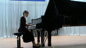 И.С.Бах Маленькая прелюдия Ми-мажор. Т.Остен "Ручеёк" исп. Ткаченко Васса ХССМШ