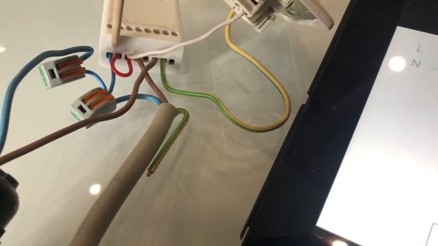 Aqara. Реле. Схема подключения для одноклавишного выключателя смотреть онлайн