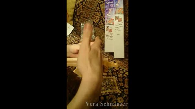 Универсальная напольная подставка для пялец-рамок Elbesee и вспомогательная планка для рамок смотреть онлайн