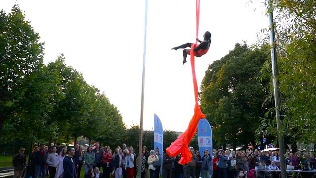Четвертый Фестиваль Воздушной Гимнастики в Парке Горького 2019 // The Fourth Russian Aerial Festiva смотреть онлайн