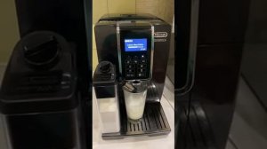 Кофемашина Delonghi Dinamica ecam 350.55.B