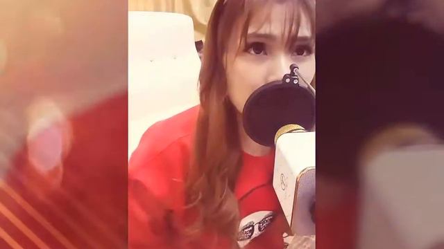 柯基犬蹦啾的阿母