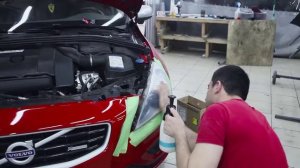 Полировка и нанесение защитной пленки на фары Volvo S60 - ReVolvo