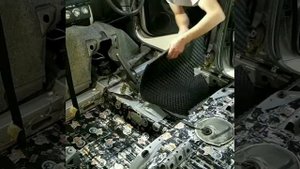 Шумоизоляция Toyota IST.