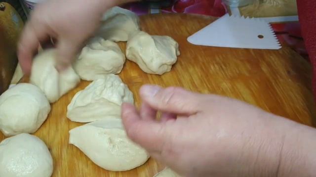 Как приготовить бездрожжевые пирожки на сковороде.