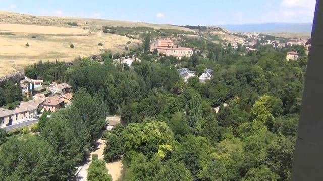 Алькасар Сеговии
