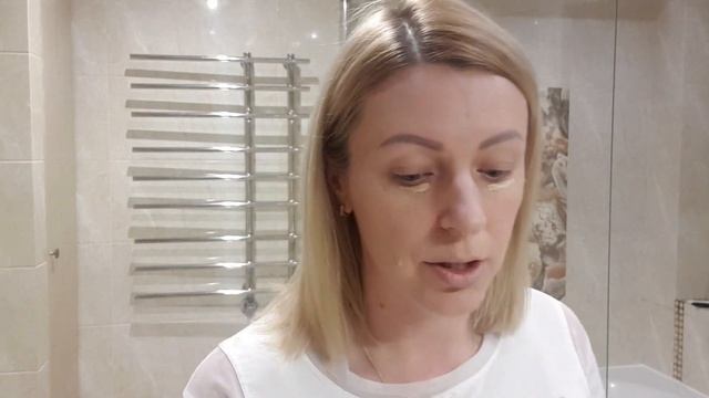 Видео-обзор новой антивозрастной тональной основы с пребиотической сывороткой  Giordani Gold смотреть онлайн