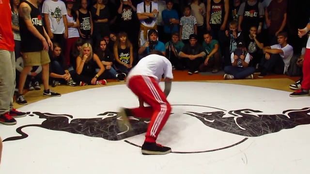 AlCapone & Стайлекс VS Куско & Ёж (GorkyBattle VI) отбор. 2013 смотреть онлайн