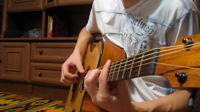 Потому что нельзя на гитаре смотреть онлайн