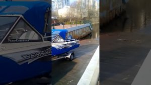 Berkut спуск к воде Fisher