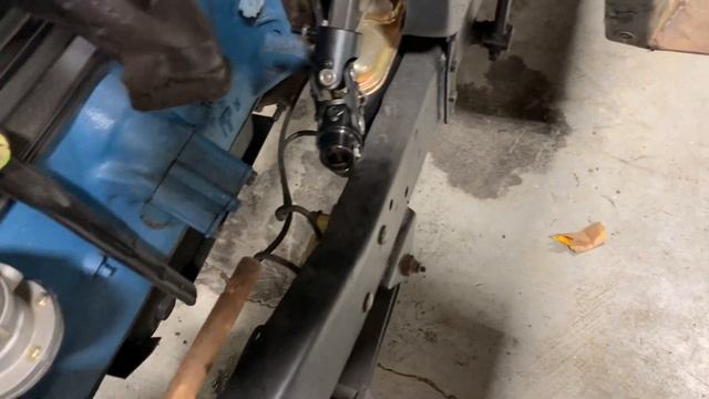 Willys Jeep Saginaw Steering Conversion! смотреть онлайн