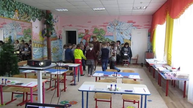 Игра на гармонизацию и сплочение детей перед началом занятия смотреть онлайн