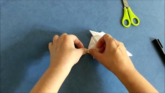 Ужасное привидение из бумаги оригами. Поделка на Хэллоуин. Origami paper ghost. Halloween Craft