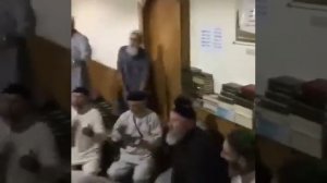 НУКХБА-1 ЧЕЧЕНЦЫ ИСПОЛНЯЮТ ЗИКР ШЕЙХА УСТАЗА И АВЛИЙАЪ КУНТА-ХАДЖИ КИШИЕВА В МЕККАНСКИХ ГОСТИНАХ